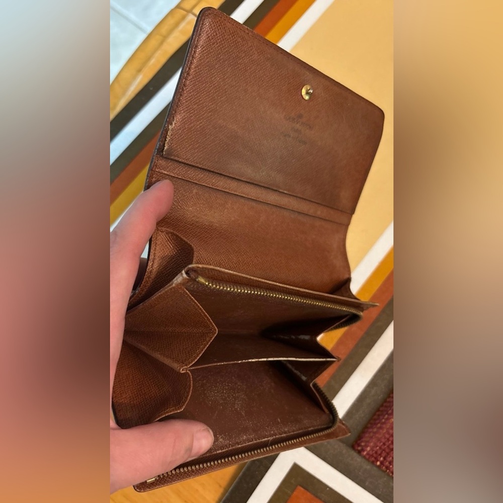 Authentic Louis Vuitton Monogram Wallet - Picture 5 of 10